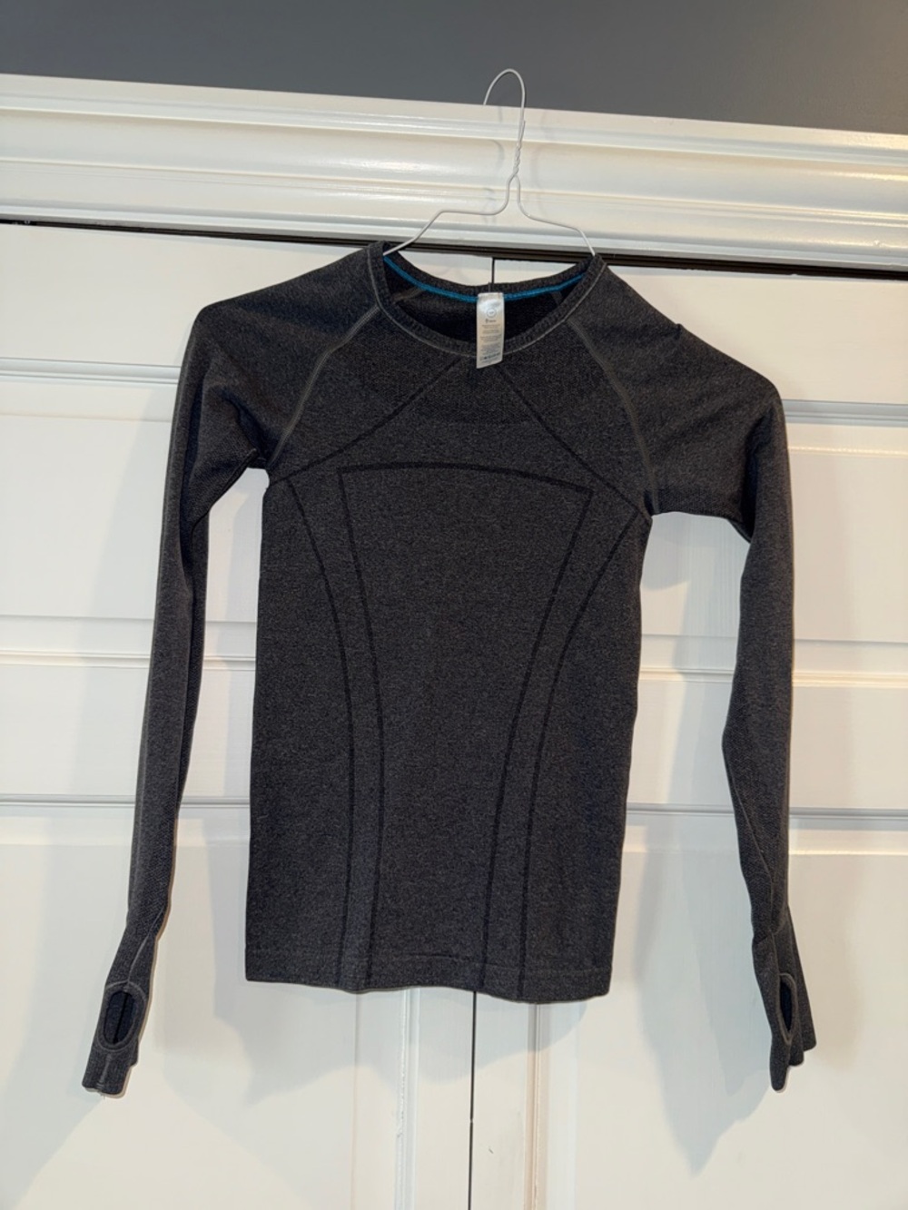 Ivivva Girls' Long-Sleeve Athletic Top - Charcoal